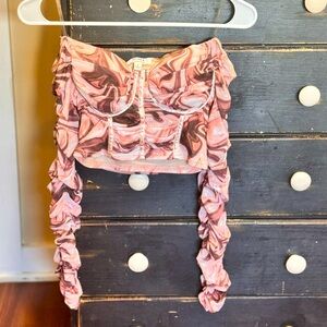 Size small long sleeve scrunchie shirt